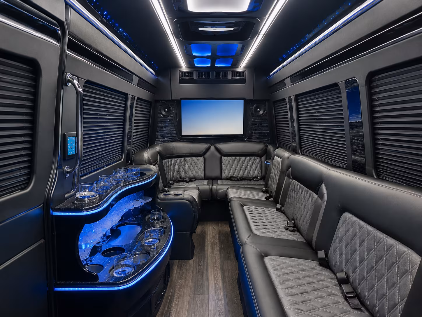 nascar and motorsports buses to michigan international speedway